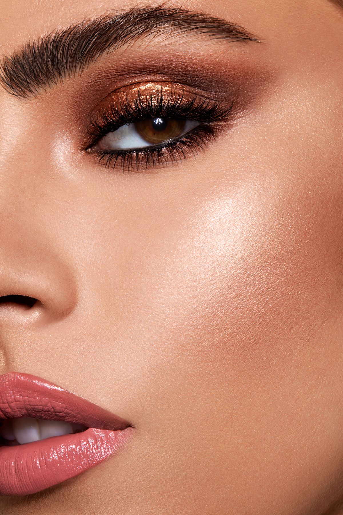Empowered Diamond Beauty Eyeshadow Palette Rose Cosmetics